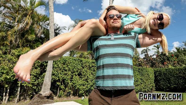 Mofos – Braceface Blonde Begs 4 Dick