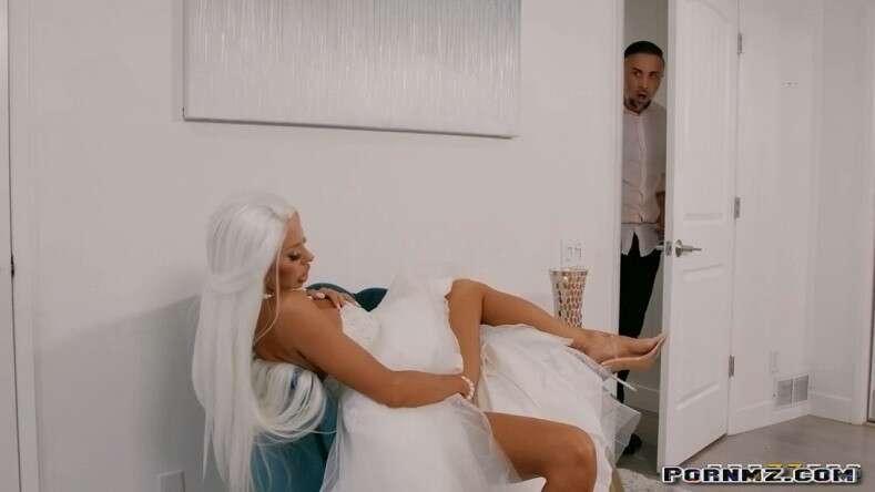 Brazzers – Nostalgic Nympho Finally Fucks