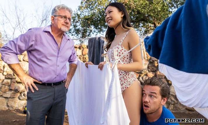 Brazzers – Cock on the Line