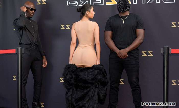 [BrazzersExxtra] Violet Myers – Brazzers Loves Violets Asshole