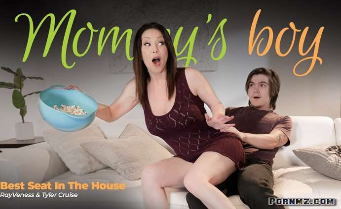 [MommysBoy] RayVeness – Best Seat In The House
